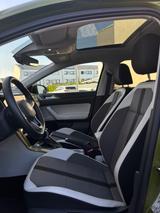 Volkswagen Taigo 1.5 TSI DSG/Beats/Pano - VW Taigo von privat