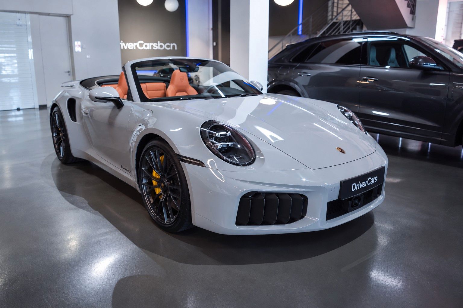 Porsche 992.2 TURBO S CABRIOLET - BURMASTER - LIFT...