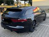 Jaguar XF D200 R-DYNAMIC *PANO*HUD*360° Kamera*  - Jaguar XF: 20d
