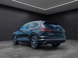 Volkswagen Touareg AtmospherePANO*MASSAGE*KAMERA*DIGITAL* - Volkswagen Touareg Atmosphere mit Diesel-Antrieb