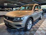 Volkswagen Tiguan Highline 4Motion 1. Hand Scheckheft ACC - VW Tiguan Gebrauchtwagen in Hamm