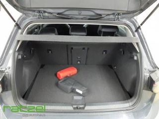 Fahrzeugabbildung Volkswagen Golf VIII Life 1,5 l eTSI OPF 110 kW (150 PS) DS