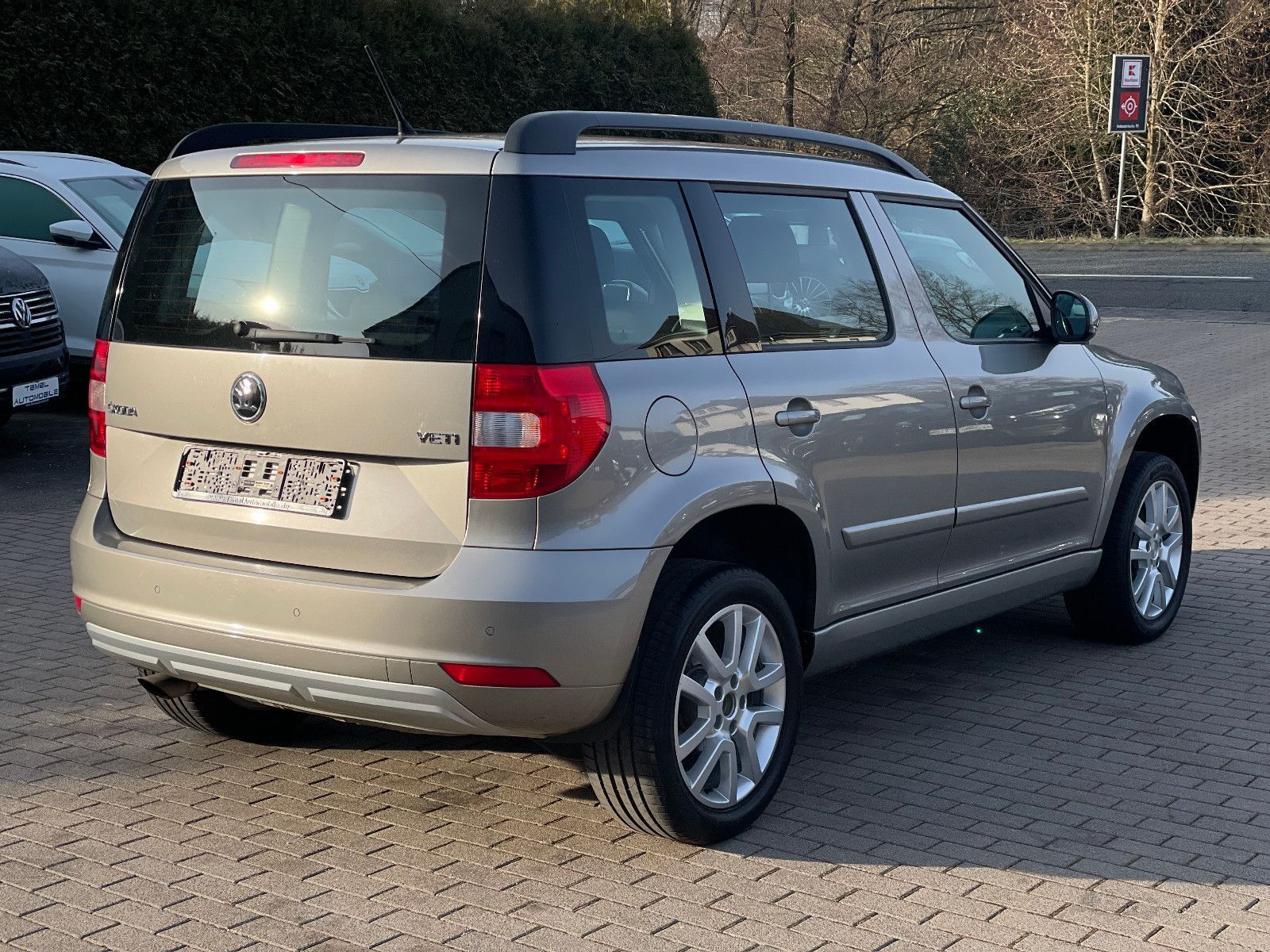 SKODA Yeti, 2014, Benzin, 105 PS