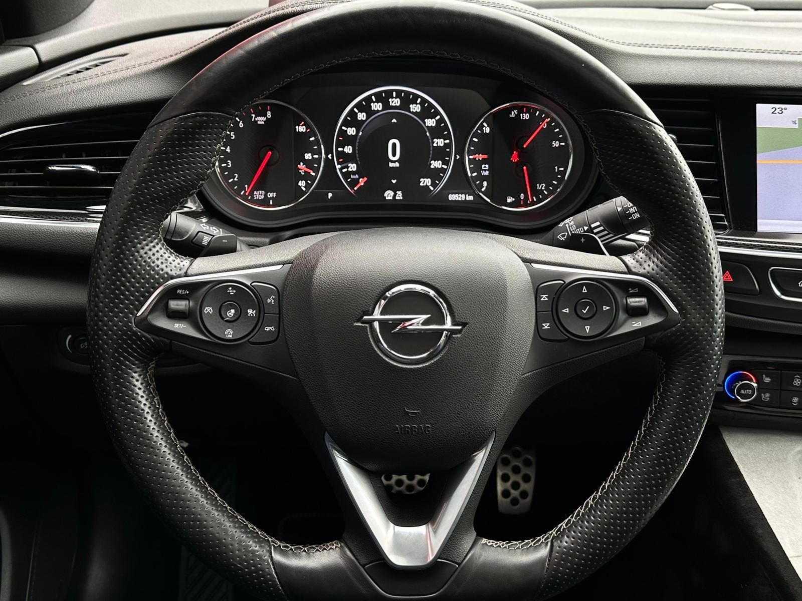OPEL Insignia 2.0 TURBO GSI 4x4* LED#HUD#PANO#ACC#LH - Image 11