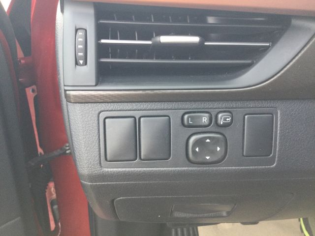 Avensis Touring Sports 1.8 Edition-S NAVI LED