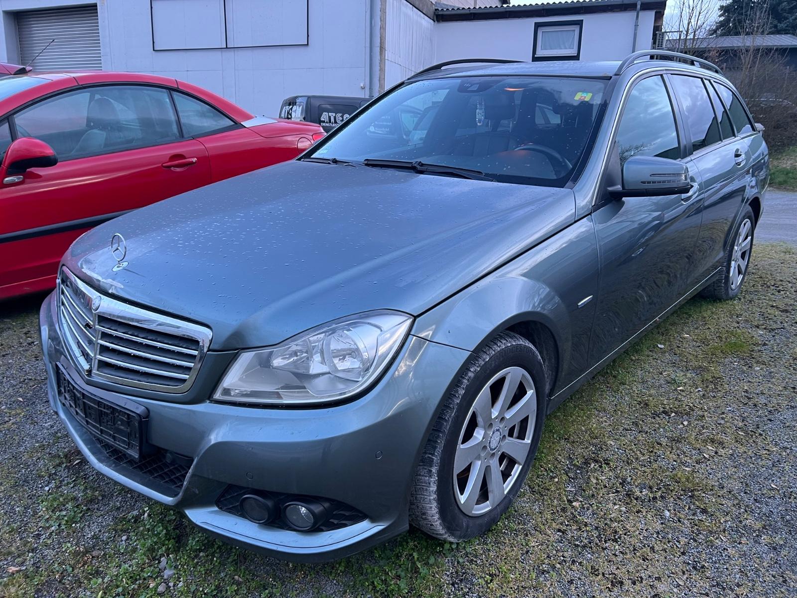Mercedes-Benz C 220 C T-Modell C 220 T CDI BlueEfficiency