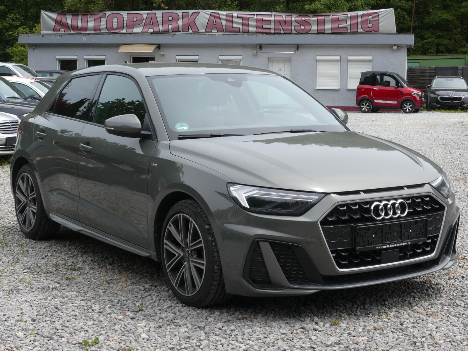 Audi A1 Sportback 30 TFSI S line Navi