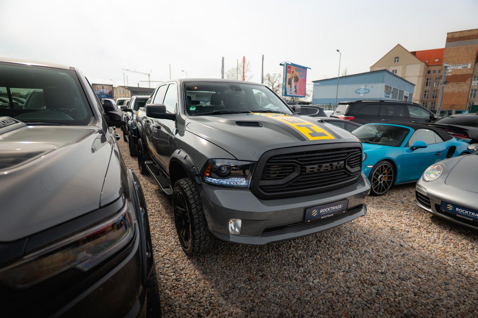 Fahrzeugabbildung Dodge RAM 5.7 V8 HEMI 4x4 OFFROAD Night-Paket *LED*AHK