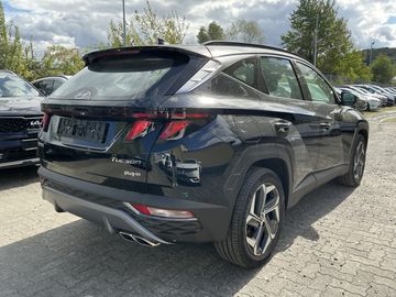Hyundai TUCSON - 2