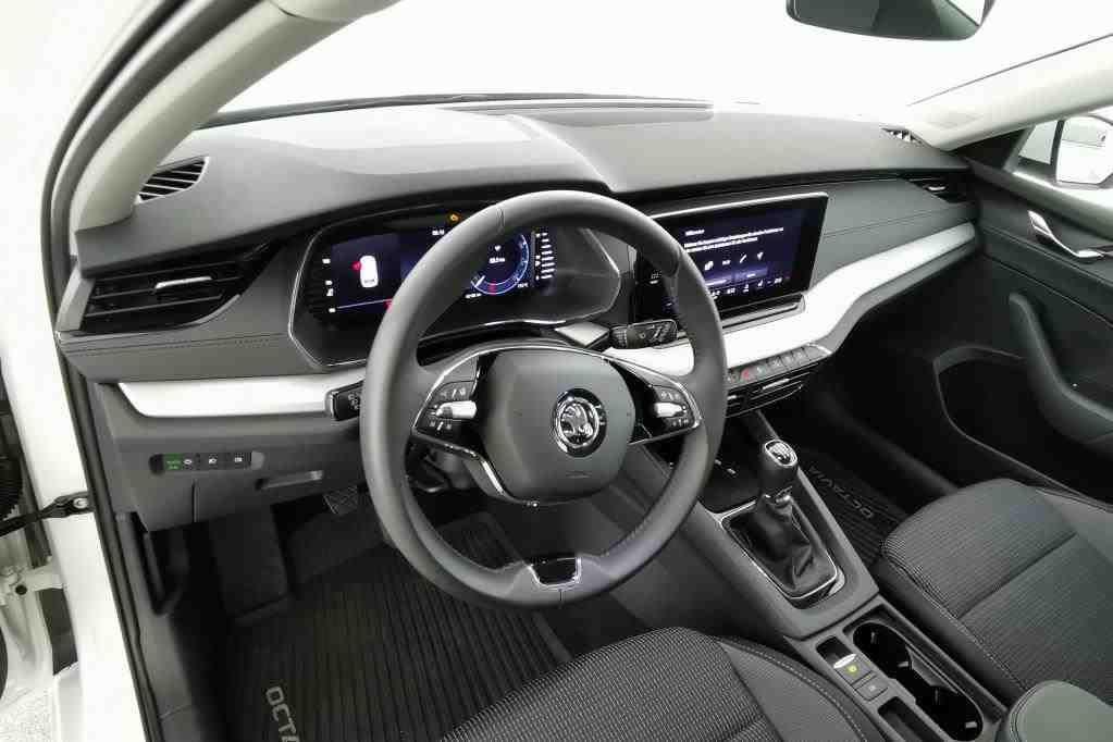 Skoda Octavia Combi Ambition 2.0 TDI LED*SHZ*PDC*NAV*, миниатюра 20