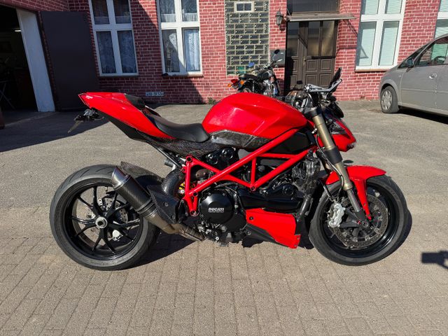 Ducati Streetfighter 848 *Top, SH & viele Extras*