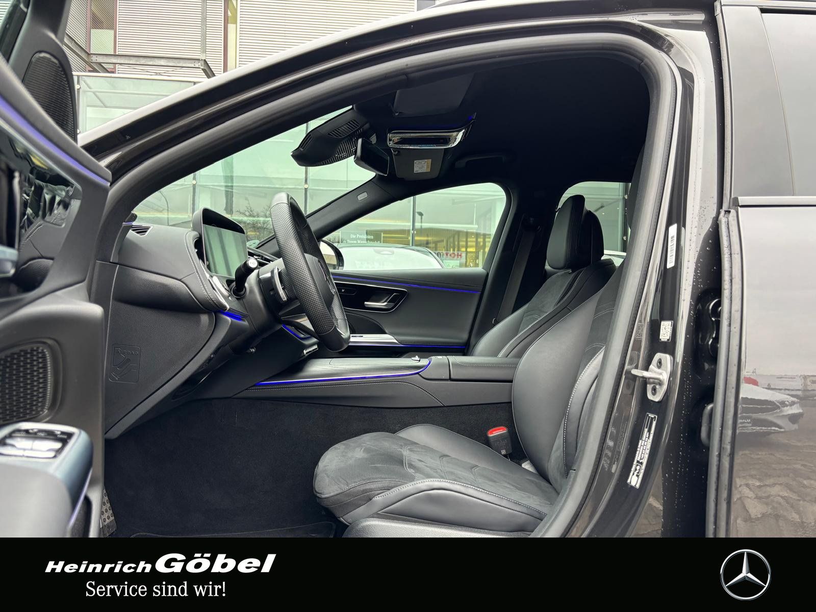 Fahrzeugabbildung Mercedes-Benz E 220 T d AMG Line-ADV WP AHK NP KAM WP VZA AMB+