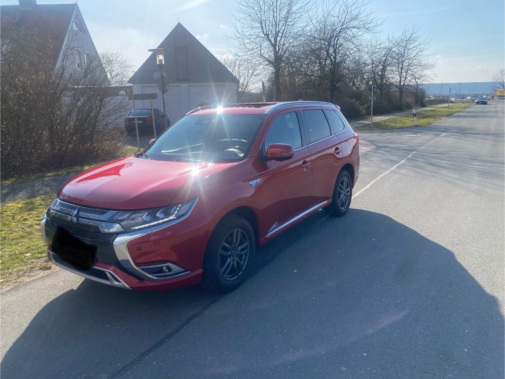 Image of Mitsubishi Outlander