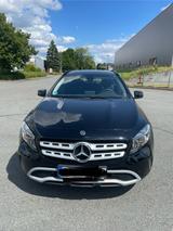 Mercedes-Benz GLA 180 - 65.000km  - Mercedes-Benz in Bielefeld: Gla