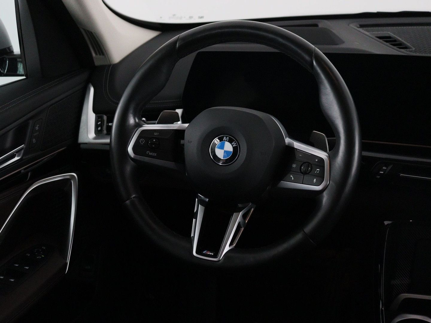 BMW X1 xDrive23i imagem 2