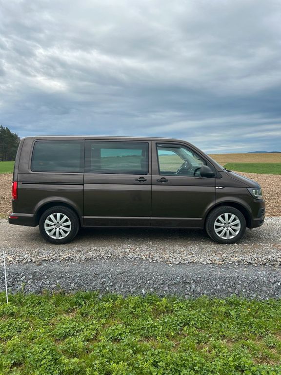 Image of Volkswagen T6 Multivan