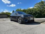 BMW xDrive50 1ST-EDITION*SKY*B&W+PANO*AHK+LASER+22" - BMW iX von privat