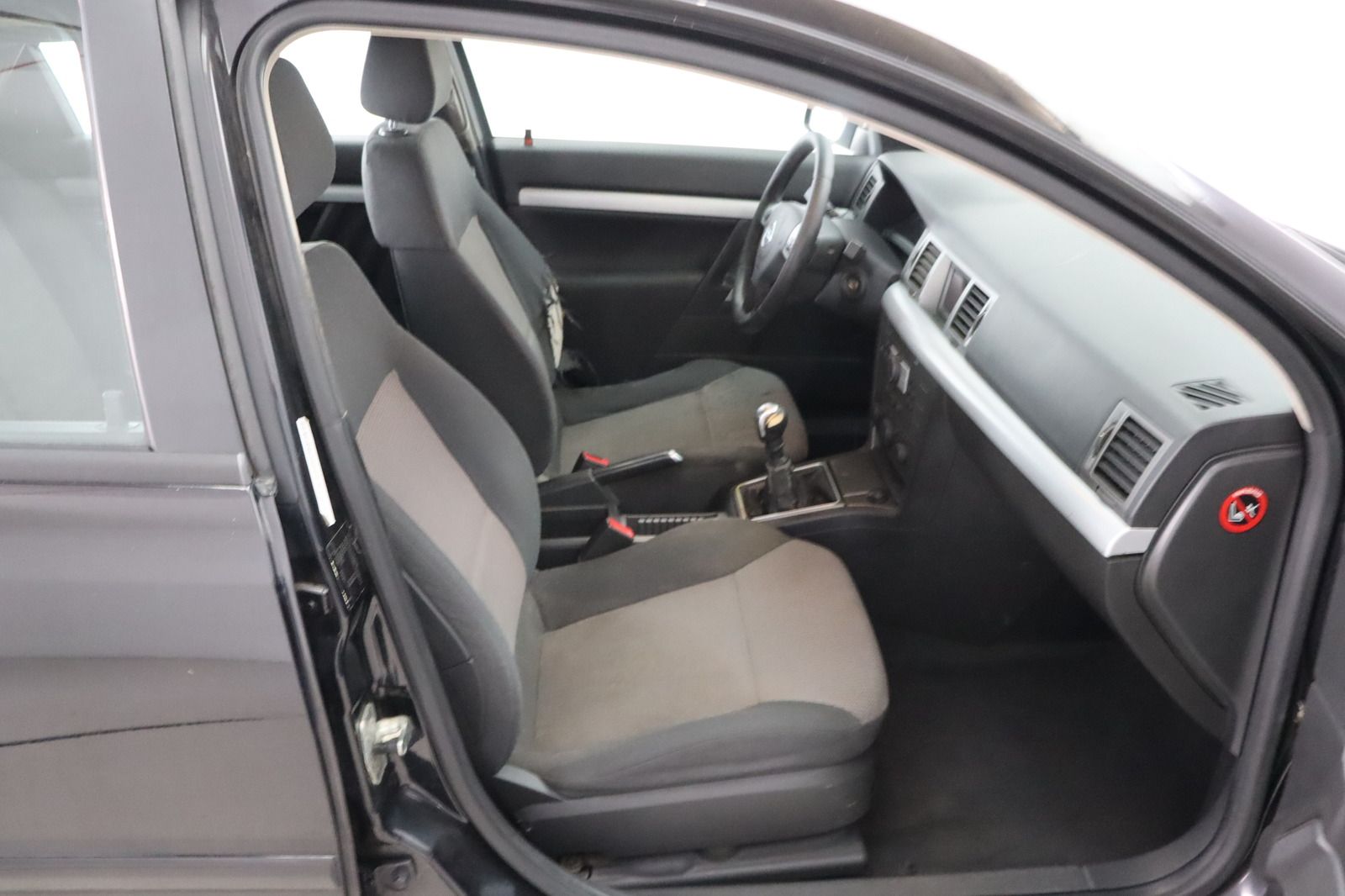 Fahrzeugabbildung Opel Vectra C 1.8 Edition * Gas * Klima * HU 05.2027