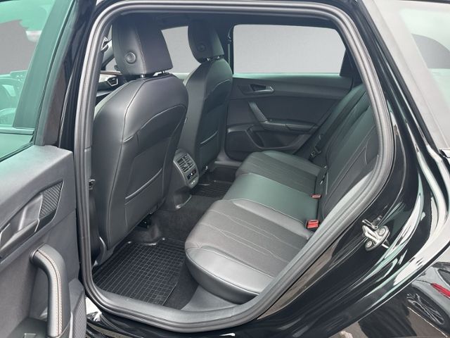 Leon ST 1.5 eTSI DSG AHK+LED+NAVI+KAMERA+KEYLESS