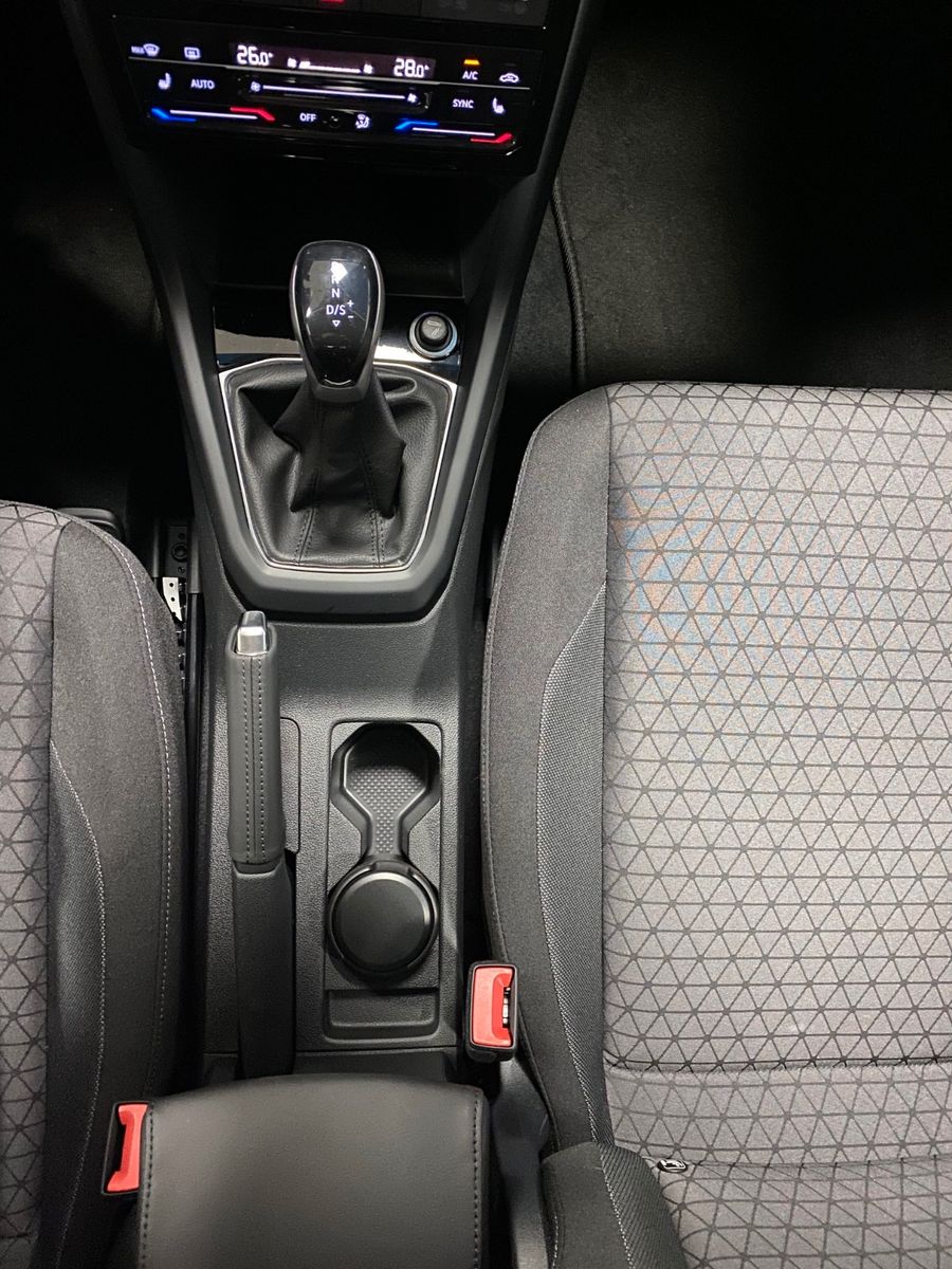 Fahrzeugabbildung Volkswagen T-Cross 1.0 TSI DSG Life+ACC+KLIMATRONIC+APP+ALU