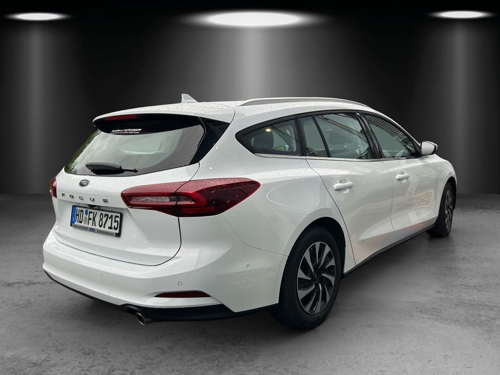 Fahrzeugabbildung Ford Focus Titanium Turnier Winter P. e.Call Kamera