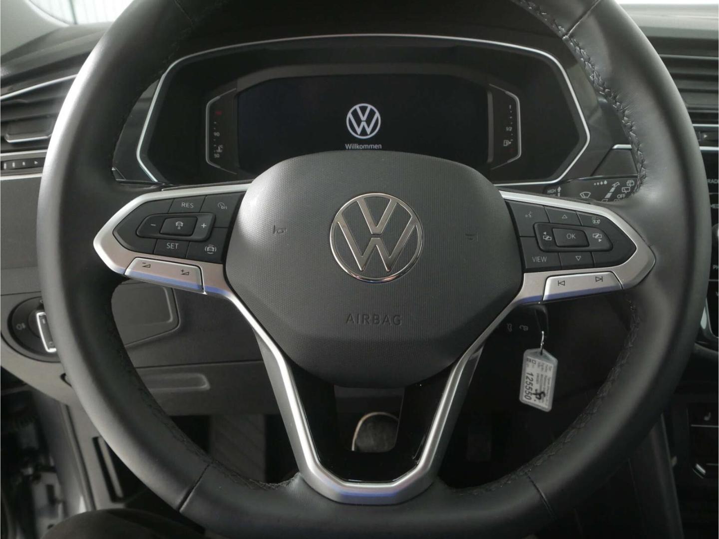 Volkswagen Tiguan Allspace 1.5 TSI Life DSG NAV/LED/AHK, миниатюра 17