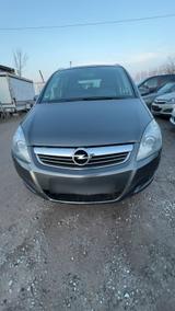 Opel Zafira Automatik 7 Sätze - Opel Zafira in Erfurt