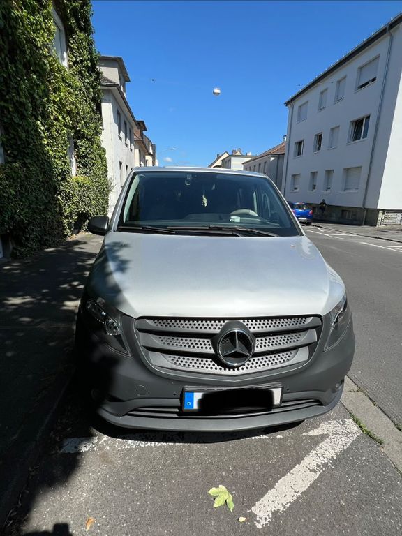 Image of Mercedes-Benz Vito