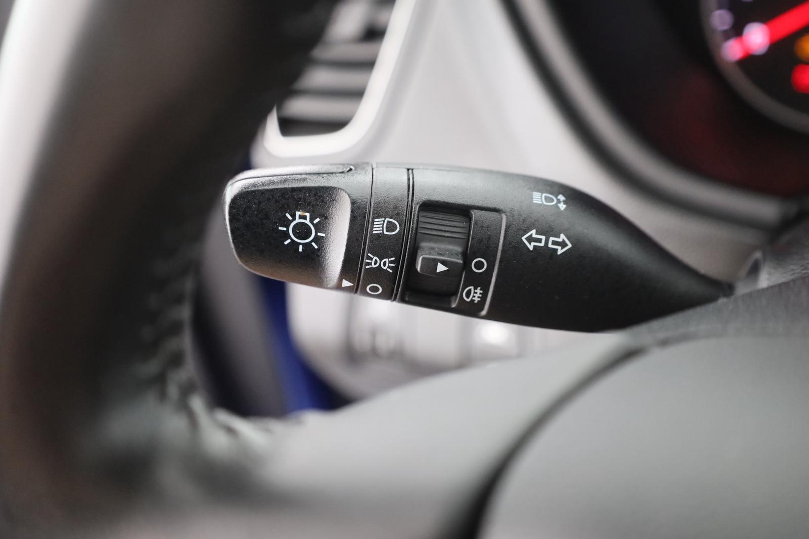 Hyundai i20 1.2 Select Tempomat Klima USB AUX Spurhalte, миниатюра 19