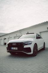Audi Q8 Gletscherweis - Audi SQ8 aus 2019