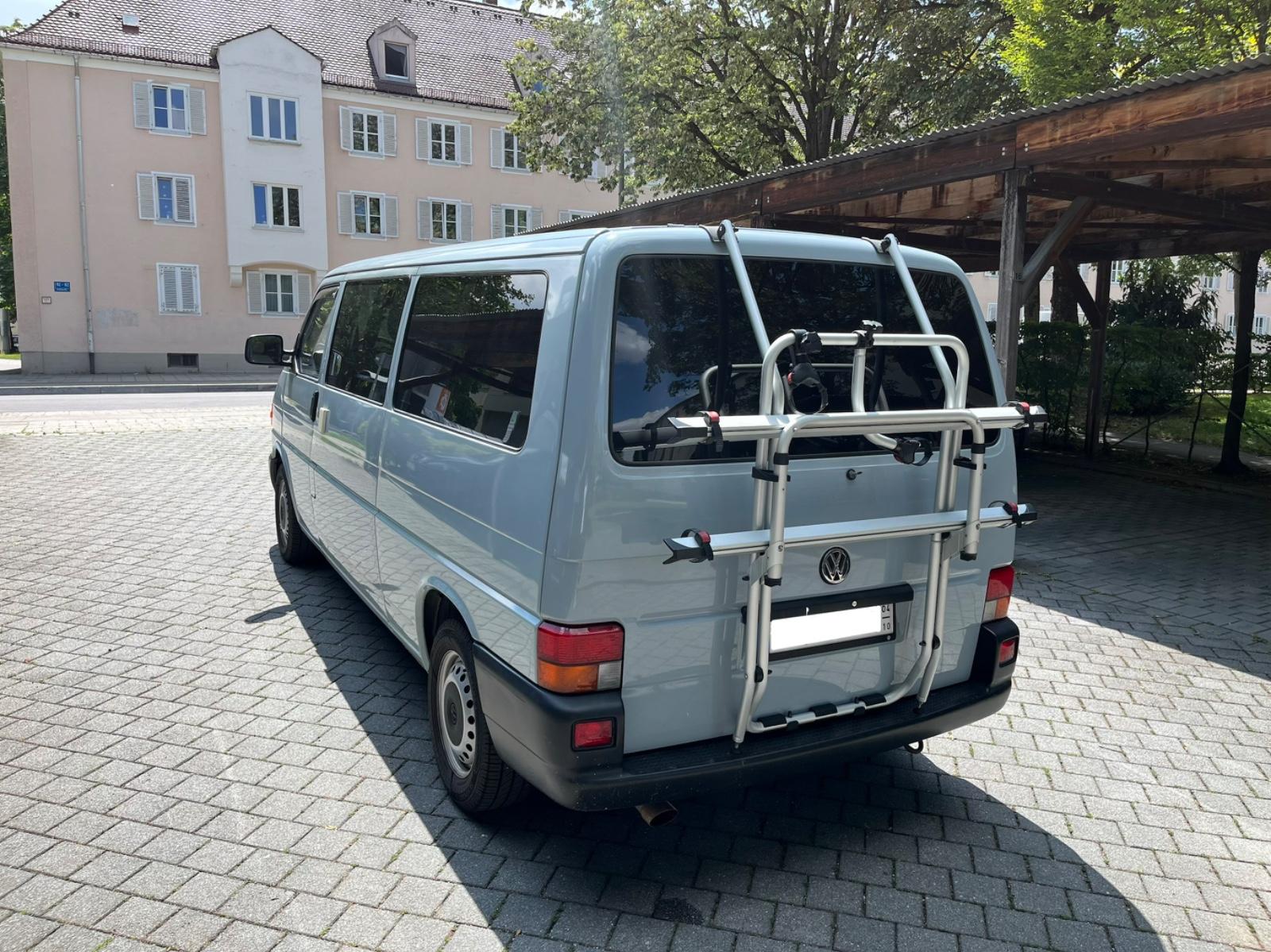 Volkswagen T4 2.5L Benziner  mit Campingausbau