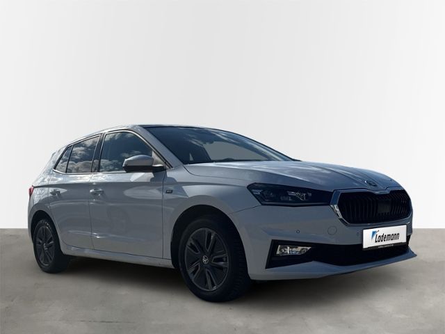 Fabia 1.0 TSI DSG Drive PANO+LED+NAVI+RFK+ACC