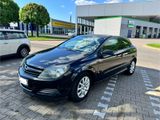 Opel Astra 1.7 TDCI - Opel Astra aus 2005 mit Diesel-Antrieb
