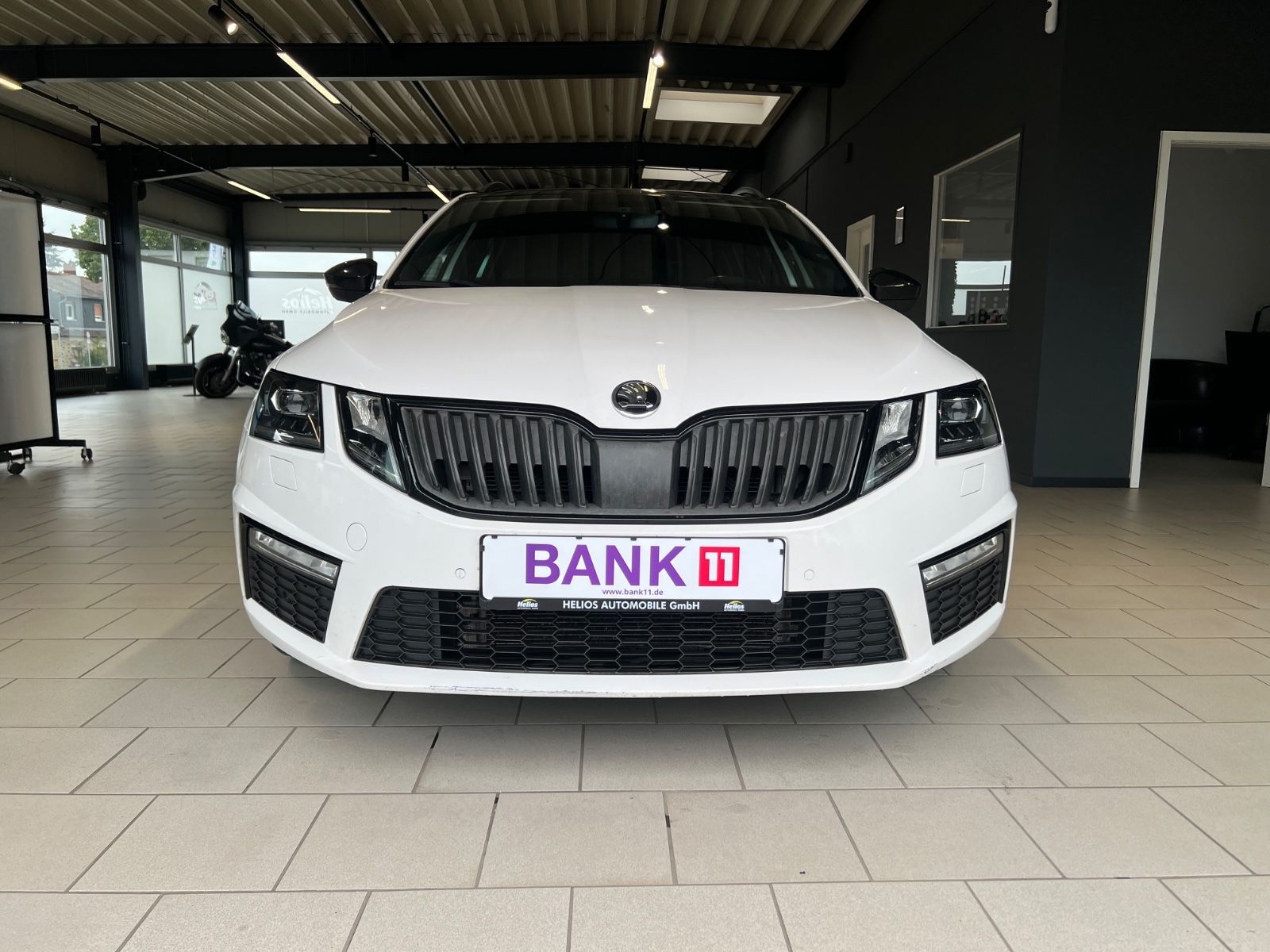 Skoda Octavia Combi RS foto 2