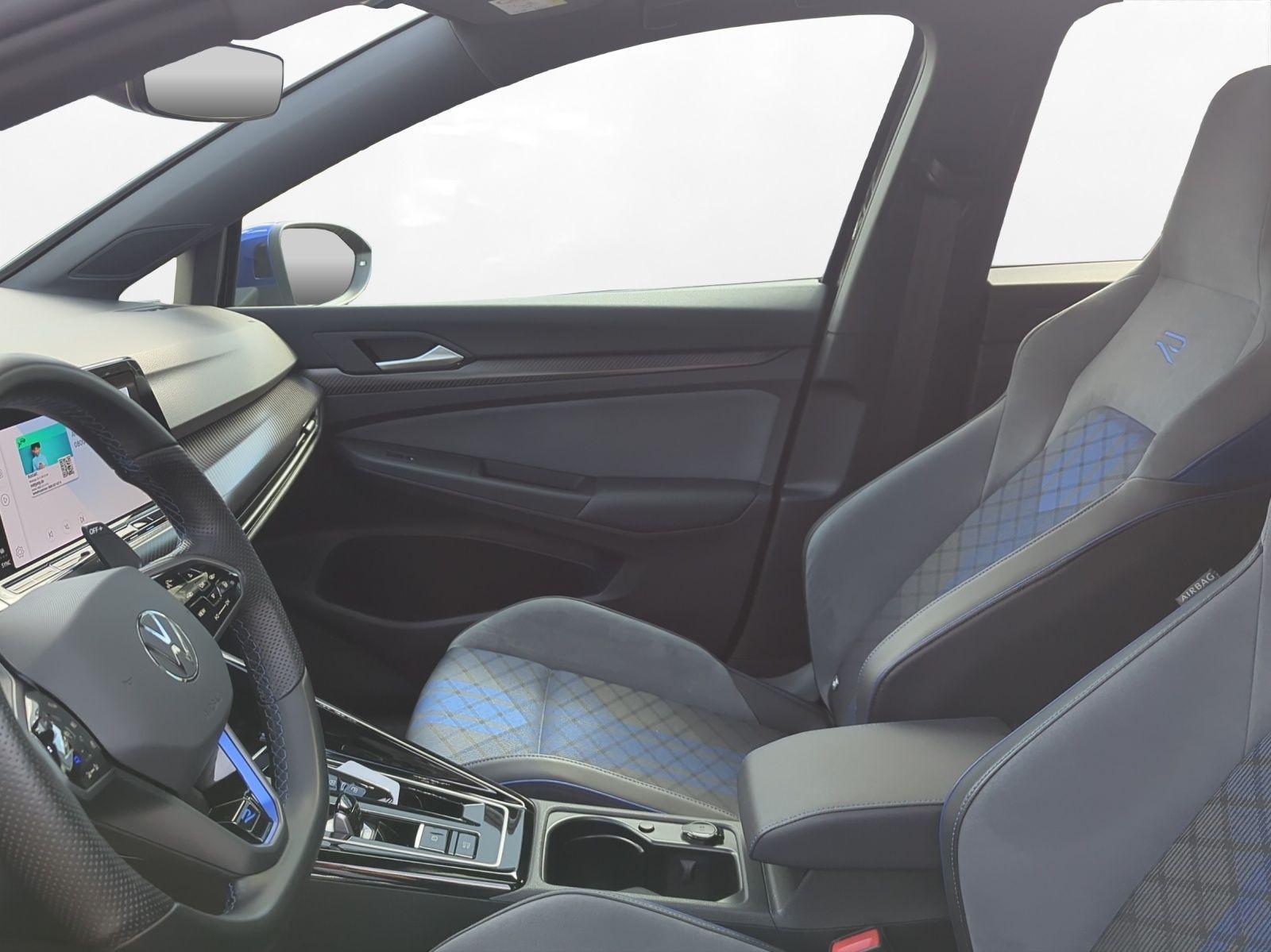 Volkswagen Golf VIII 2,0 TSI R Performance 4Motion Pano Kam, миниатюра 2