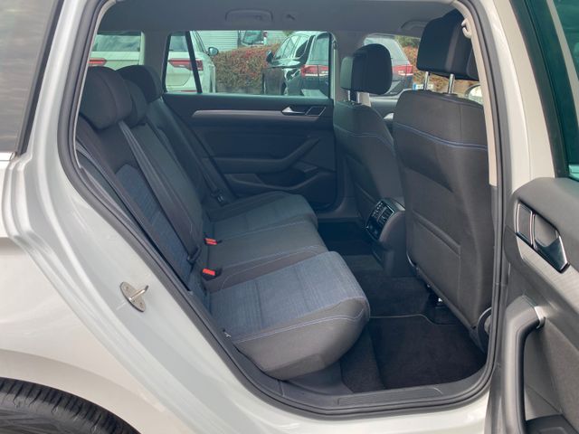 VW Passat Variant (Bild 11 von(15)