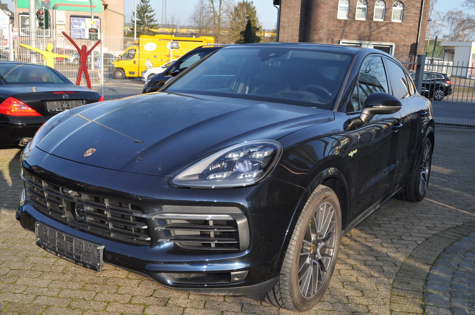 Porsche Cayenne Coupe E-Hybrid Massage Belüft.Head Pano