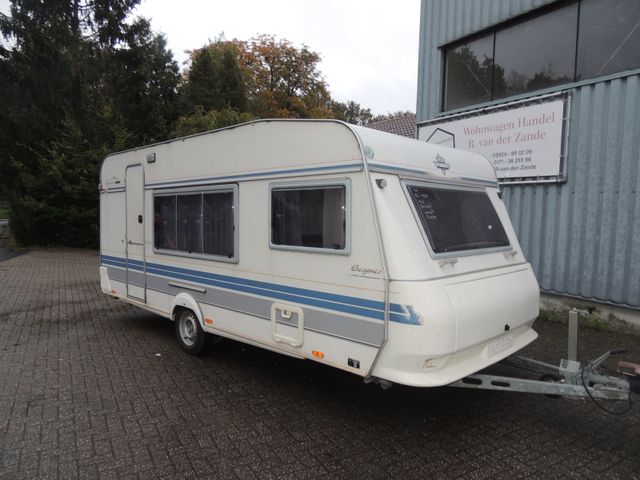 Hobby 500 Elegance - Vorzelt - WC - Festbett - 1350 Kg