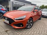 Hyundai i30NAVI*LED SW*KLIMAAT*PDC vo&hi&R.KAMERA*WINTER - Hyundai i30 SW Gebrauchtwagen