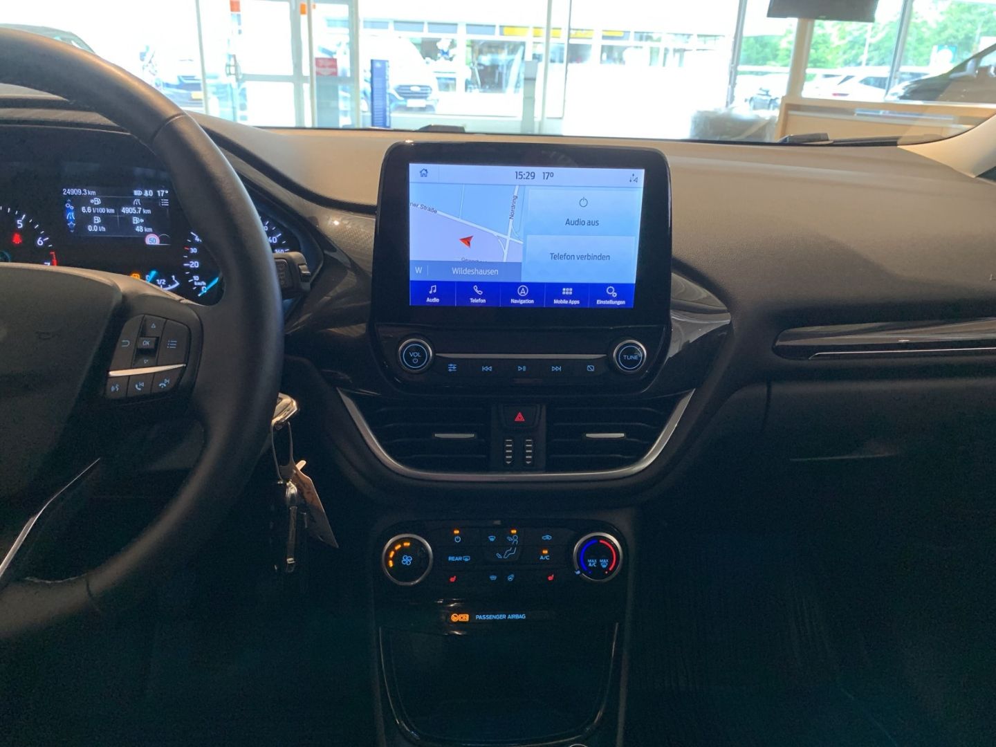 Fahrzeugabbildung Ford Puma Titanium 1.0 EcoBoost Navigation, Ganzjahre