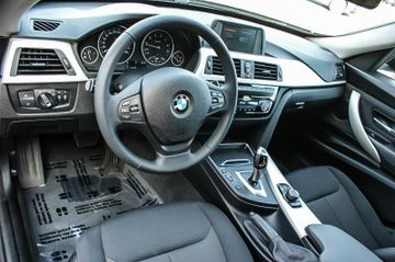 Fahrzeugabbildung BMW 320 Gran Turismo i xDrive Advantage LED-SW ANHZV