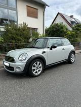 MINI Cooper Cooper - MINI Cooper in Kassel