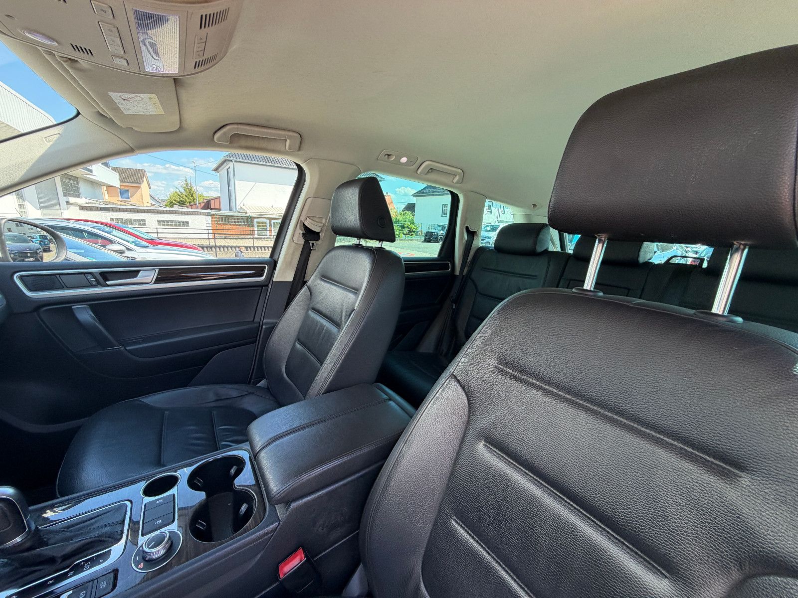 Fahrzeugabbildung Volkswagen Touareg V6 TDI BMT/Terrain Tech 4Mot/NAVI/LEDER