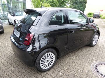 Fiat 500e Action