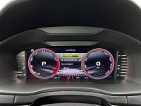 SKODA Karoq 2.0 TSI DSG 4x4 Sportline PANO AHK 5J GAR bei Autohaus Landmann & Maier OHG