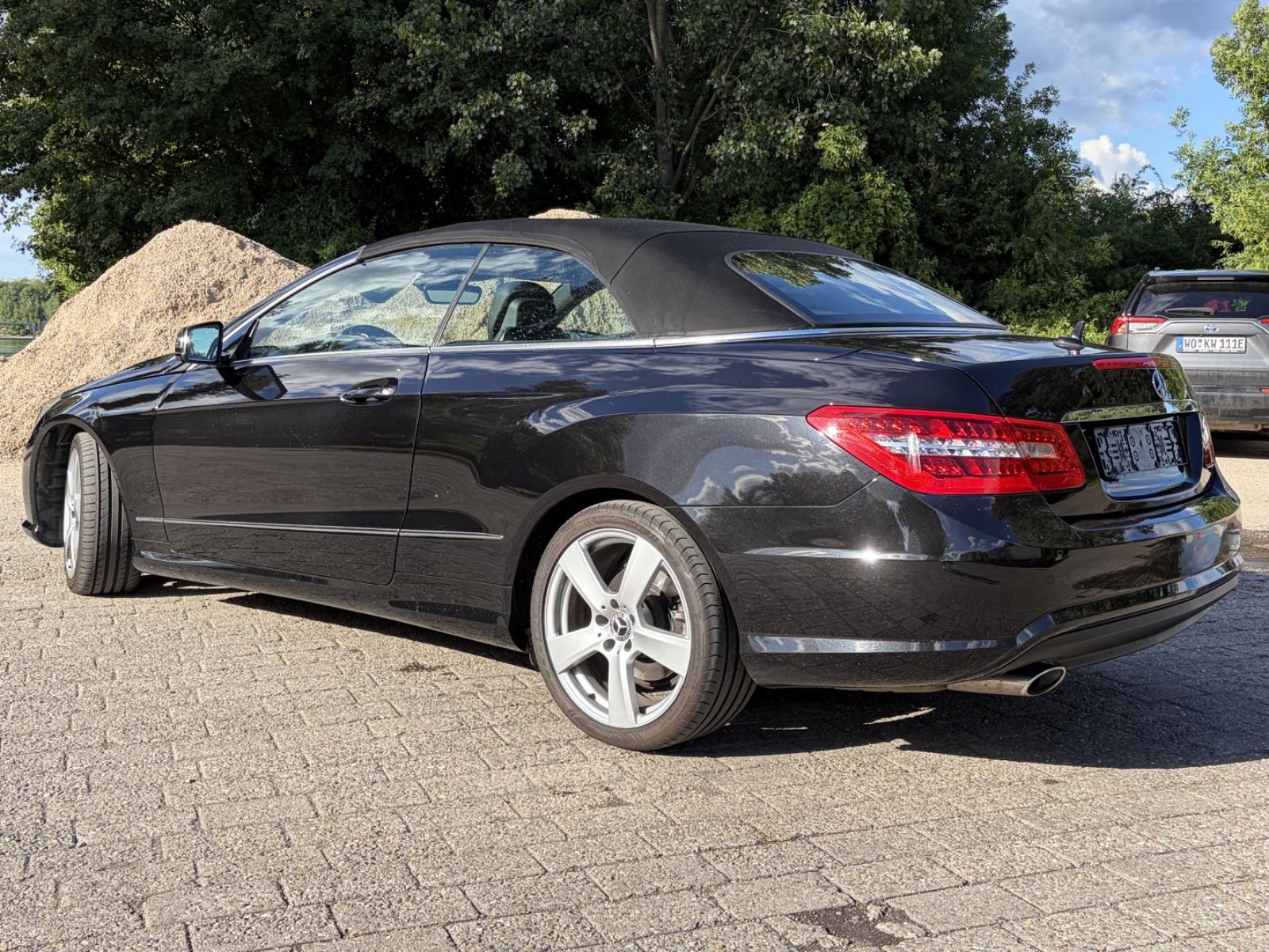 Mercedes-Benz E 220CDI Cabriolet AMG