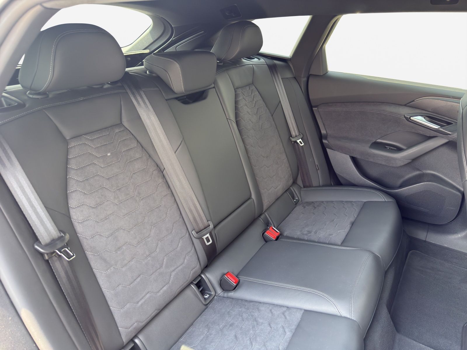 Audi A6 e-tron - Bild 17