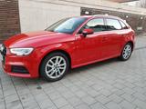 Audi A3 1.5 TFSI cod design design - Audi A3: Rot, Leder