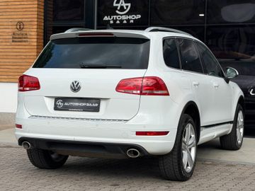 Volkswagen Touareg - 11
