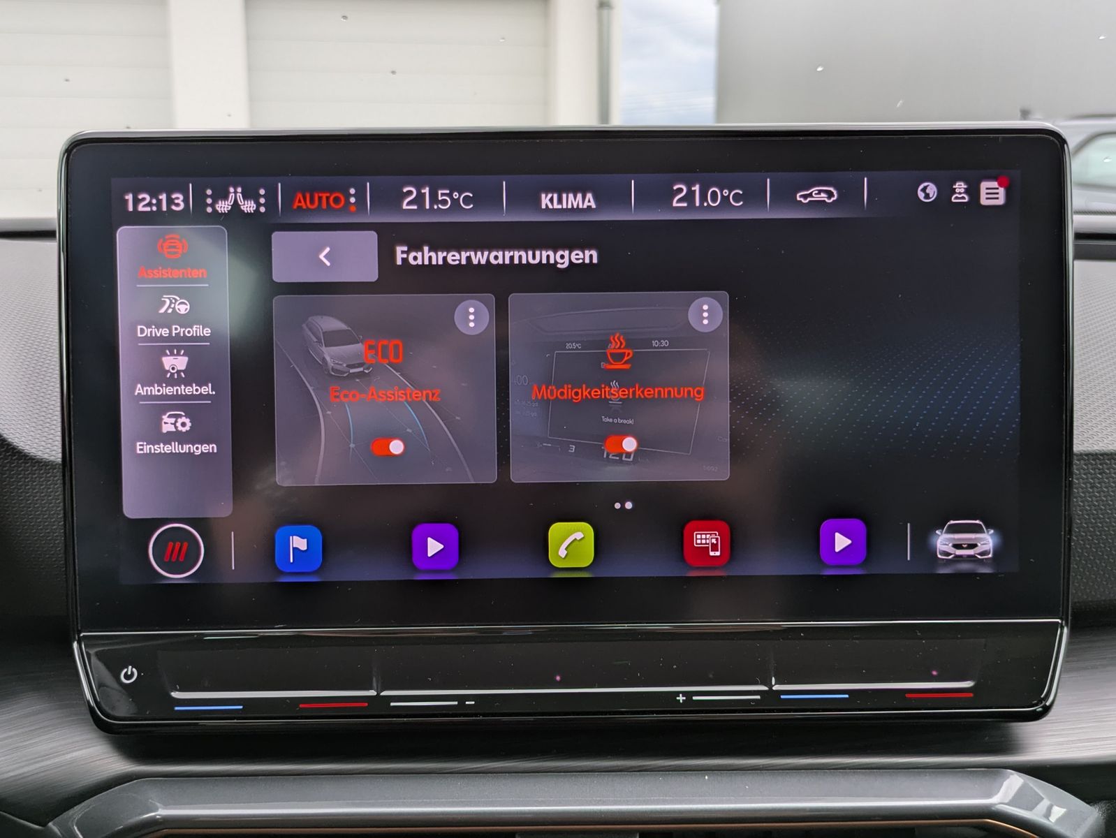 Fahrzeugabbildung CUPRA Leon 1.5 eTSI DSG MATRIX-LED*ACC*APP*KAMERA*18"